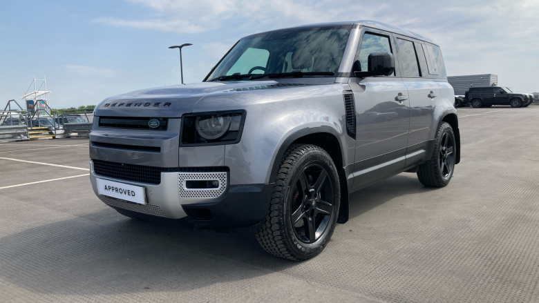 Land Rover Defender 3.0 D300 HSE 110 5dr Auto Diesel Estate